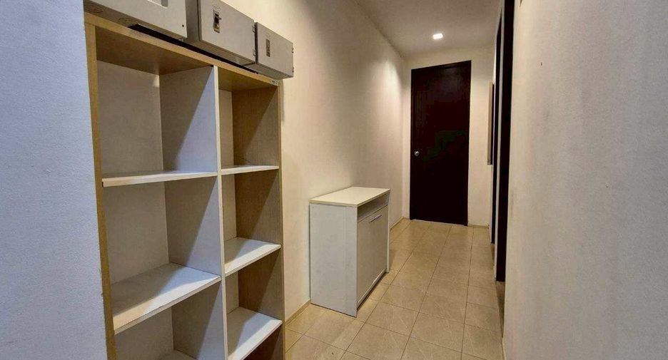 ให้เช่า 2 ห้องนอน คอนโด ใน คลองเตย, กรุงเทพฯ