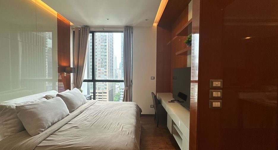 For rent 1 bed condo in Khlong Toei, Bangkok