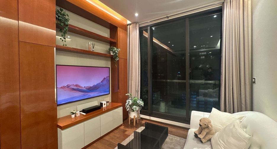 For rent 1 bed condo in Khlong Toei, Bangkok