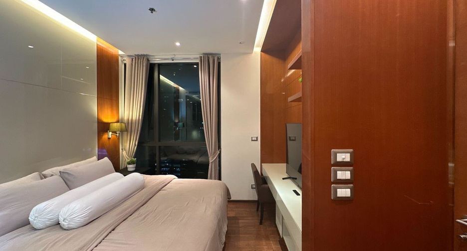 For rent 1 bed condo in Khlong Toei, Bangkok