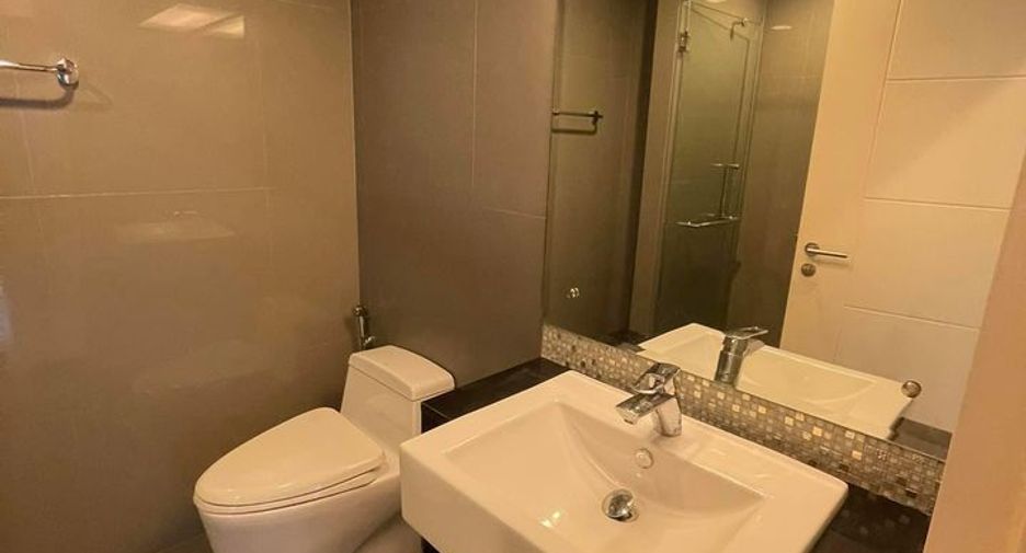 Wohnung zur Miete mit 2 Zimmer in Khlong Toei, Bangkok