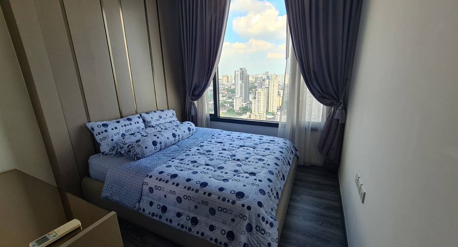 Condo en alquiler de 2 habitaciones en Khlong Toei, Bangkok