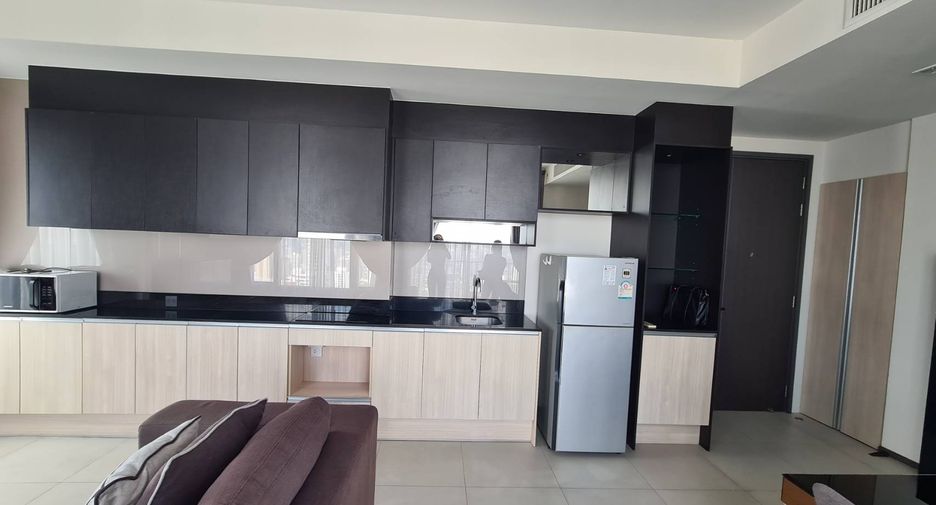 Condo en alquiler de 2 habitaciones en Khlong Toei, Bangkok