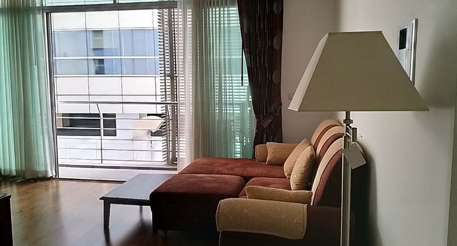 Wohnung zur Miete und zum Kauf mit 1 Zimmer in Watthana, Bangkok