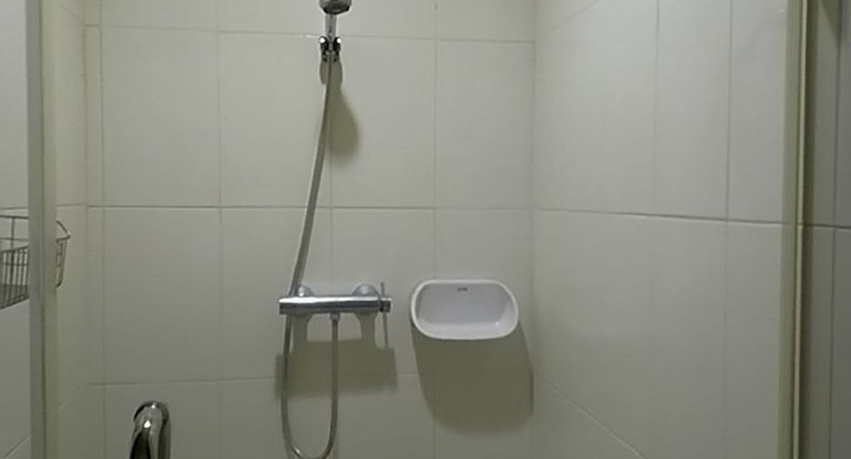 Wohnung zur Miete und zum Kauf mit 1 Zimmer in Watthana, Bangkok