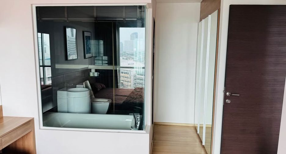 À louer 2 chambres condo à Sathon, Bangkok