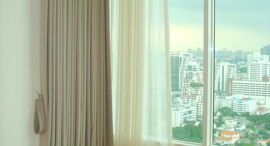 À louer 2 chambres condo à Watthana, Bangkok