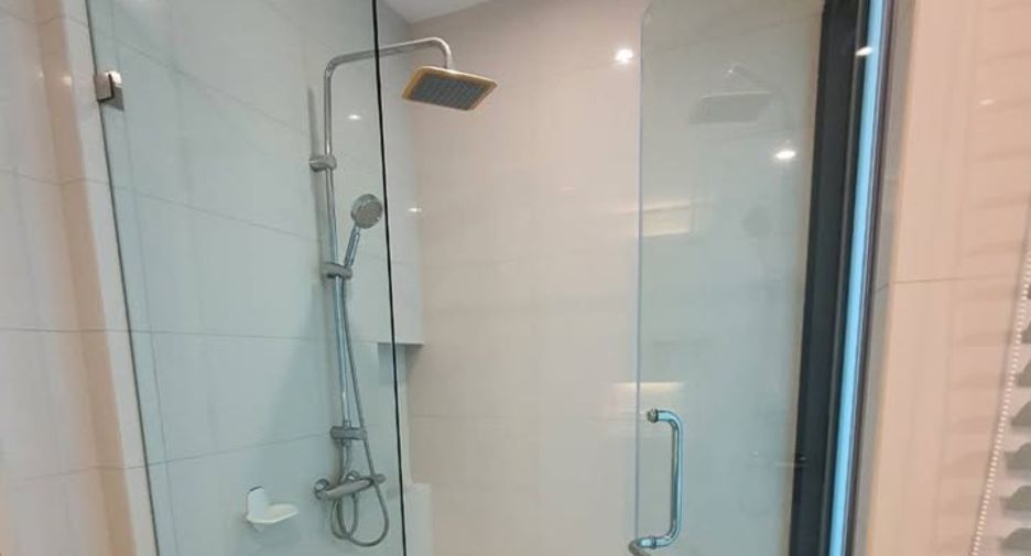 Wohnung zur Miete mit 1 Zimmer in Khlong Toei, Bangkok