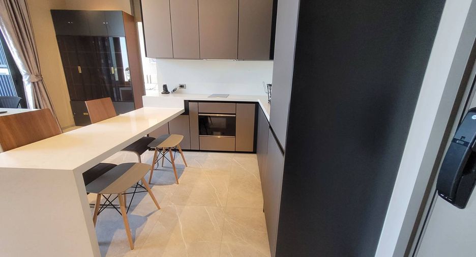 Condo en alquiler de 1 habitaciones en Khlong Toei, Bangkok
