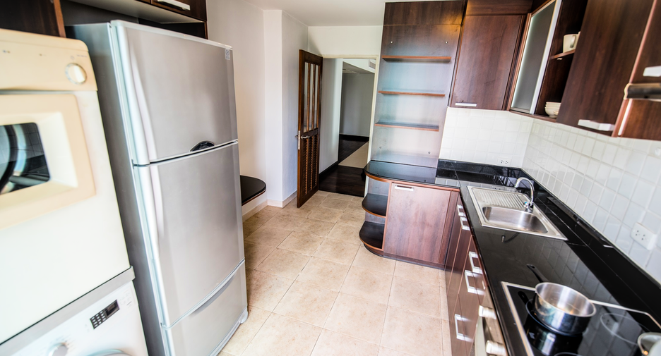 Wohnung zur Miete mit 2 Zimmer in Sathon, Bangkok