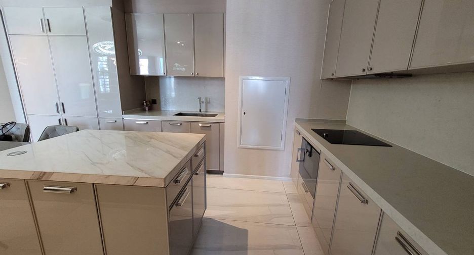 For rent 2 ベッドルーム condo in Khlong Toei, Bangkok