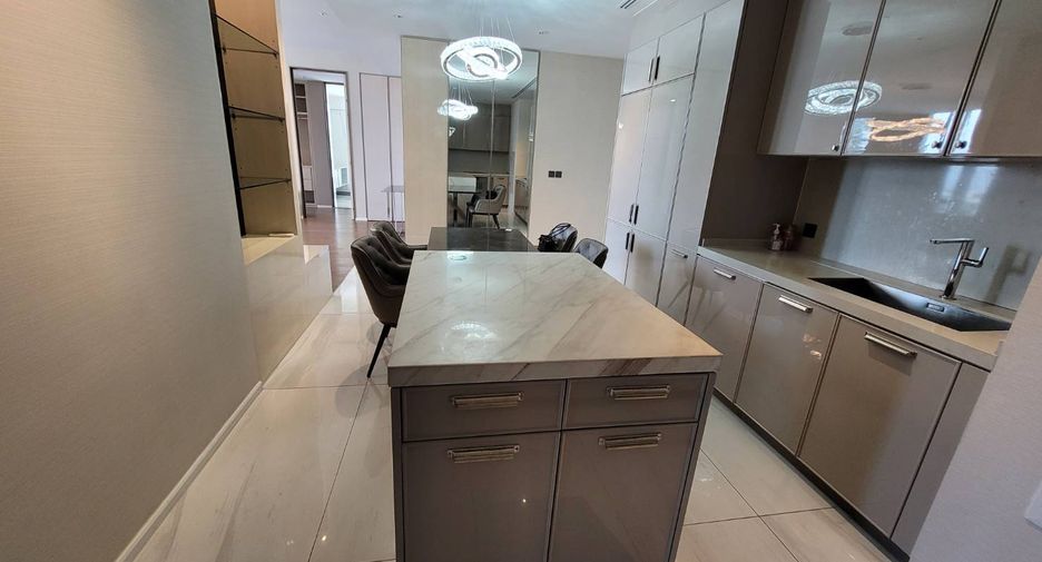 For rent 2 ベッドルーム condo in Khlong Toei, Bangkok