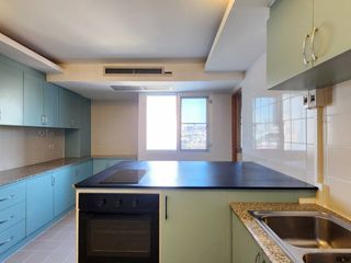 Аренда 5 спальни кондо в Ян Наща, Бангкок