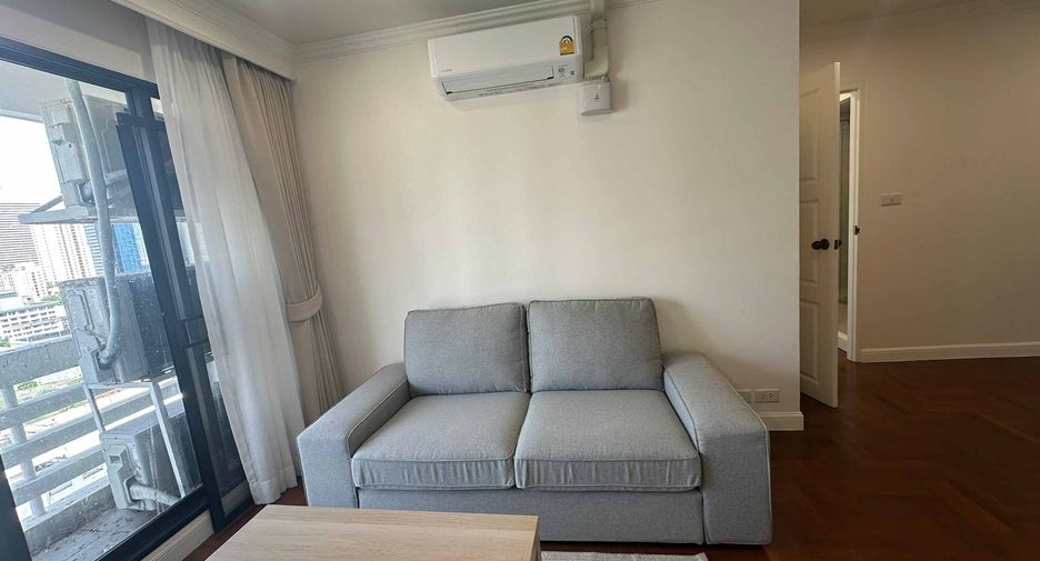 For rent 2 bedrooms condo in Khlong Toei, Bangkok