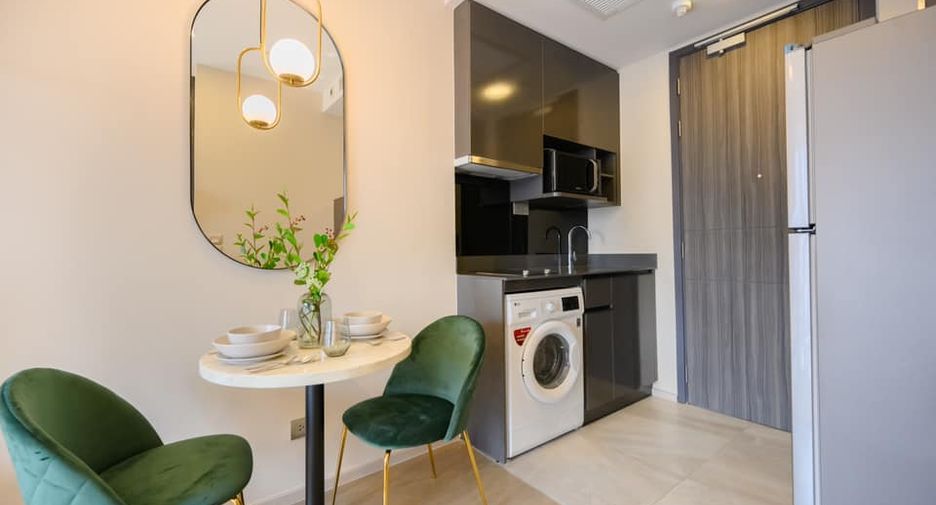 For rent 1 bed condo in Khlong Toei, Bangkok