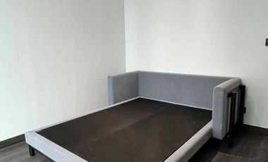 Wohnung zur Miete und zum Kauf mit 2 Zimmer in Sathon, Bangkok