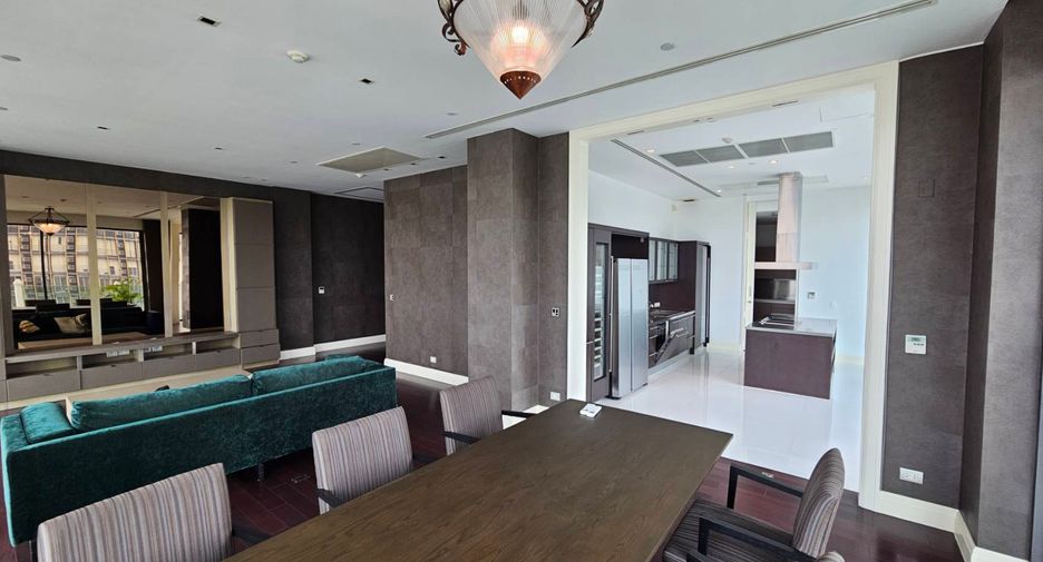 Wohnung zur Miete und zum Kauf mit 3 Zimmer in Watthana, Bangkok
