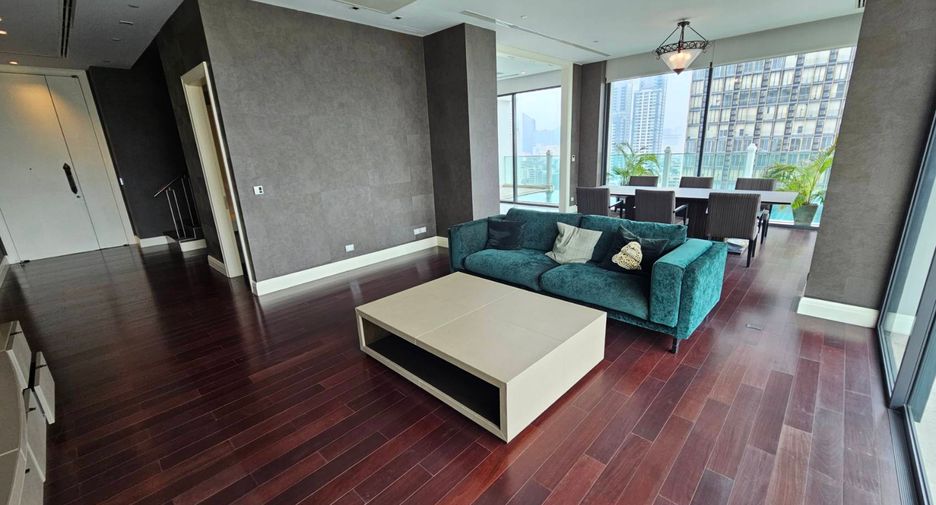 Wohnung zur Miete und zum Kauf mit 3 Zimmer in Watthana, Bangkok