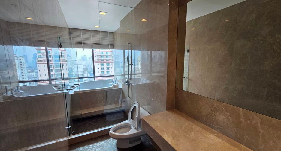 Wohnung zur Miete und zum Kauf mit 3 Zimmer in Watthana, Bangkok