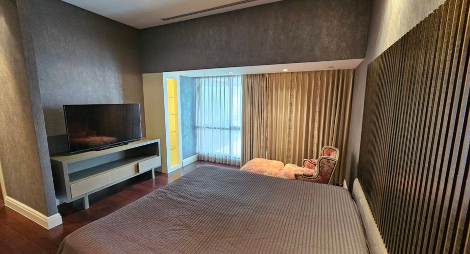Wohnung zur Miete und zum Kauf mit 3 Zimmer in Watthana, Bangkok