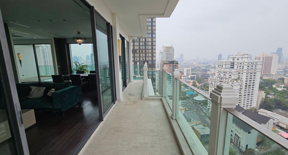 Wohnung zur Miete und zum Kauf mit 3 Zimmer in Watthana, Bangkok