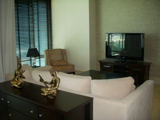 À louer 2 chambres condo à Sathon, Bangkok