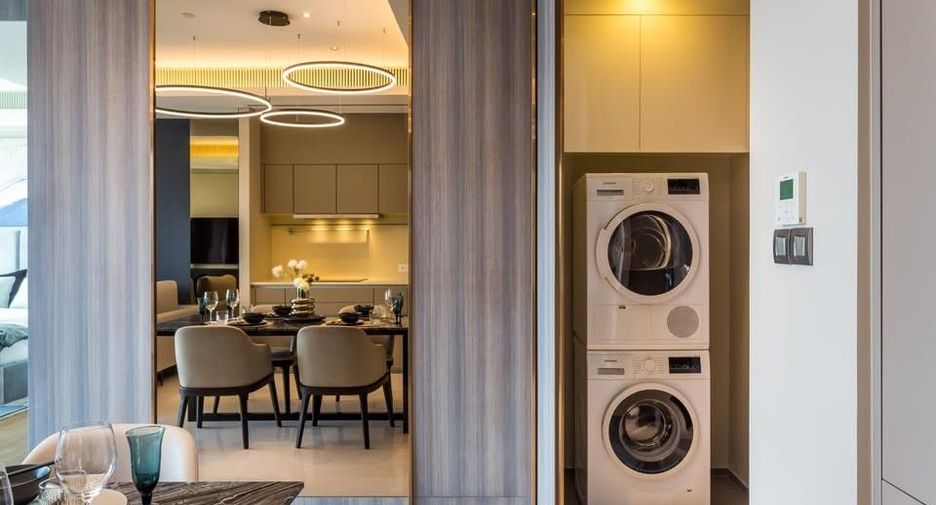 For rent 1 bed condo in Pathum Wan, Bangkok