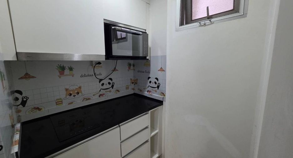 Wohnung zur Miete und zum Kauf mit 3 Zimmer in Huai Khwang, Bangkok
