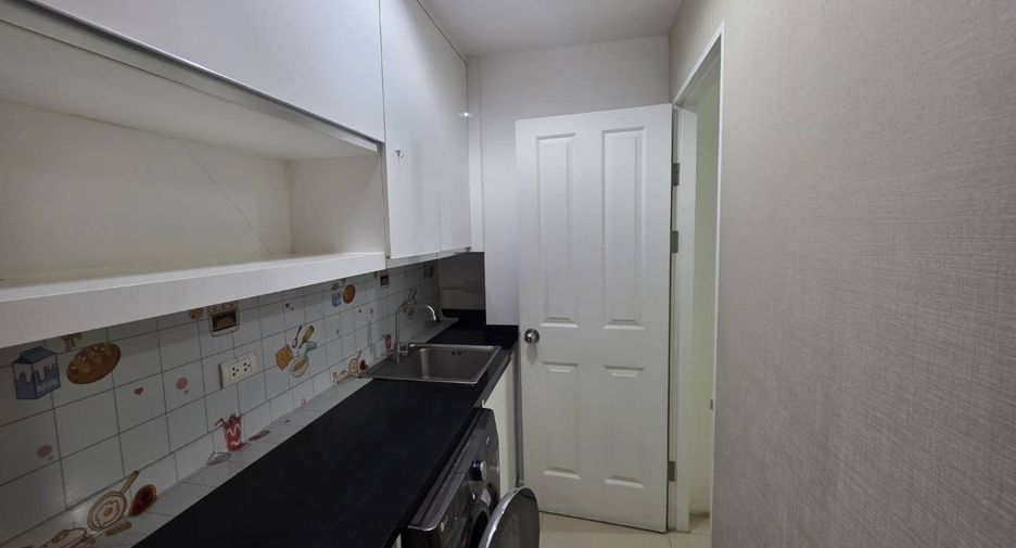 Wohnung zur Miete und zum Kauf mit 3 Zimmer in Huai Khwang, Bangkok