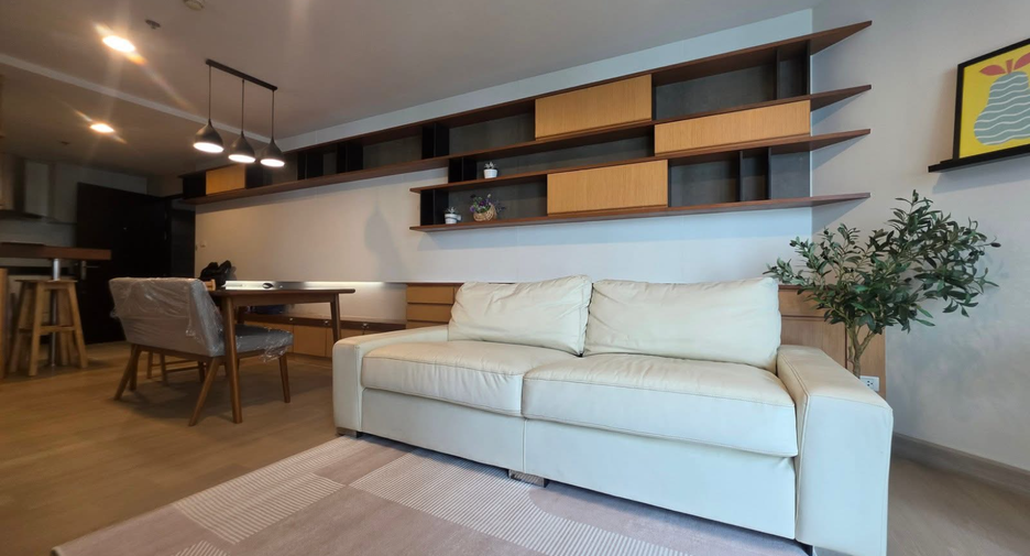 For rent 2 ベッドルーム condo in Huai Khwang, Bangkok