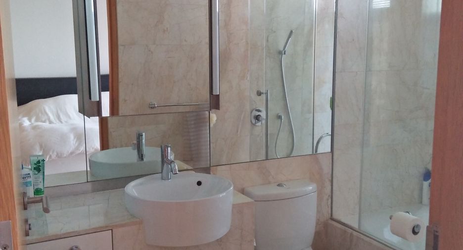 Wohnung zur Miete mit 2 Zimmer in Sathon, Bangkok
