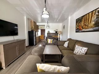 Аренда и продажа 1 кровать кондо в Банг Ламунг, Чонбури