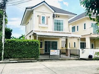 Casa en alquiler de 3 habitaciones en Saraphi, Chiang Mai