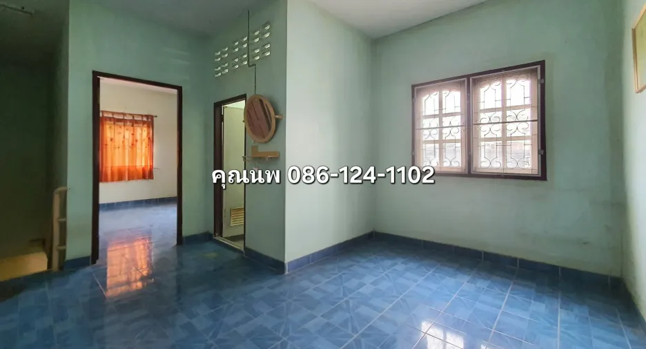 For sale 4 bedrooms townhouse in Uthai, Phra Nakhon Si Ayutthaya
