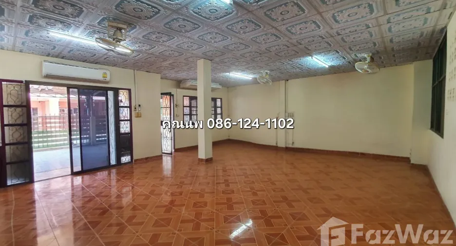 For sale 4 bedrooms townhouse in Uthai, Phra Nakhon Si Ayutthaya