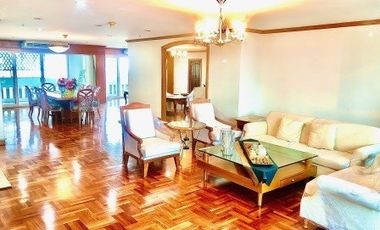 For rent 4 bedrooms condo in Khlong Toei, Bangkok