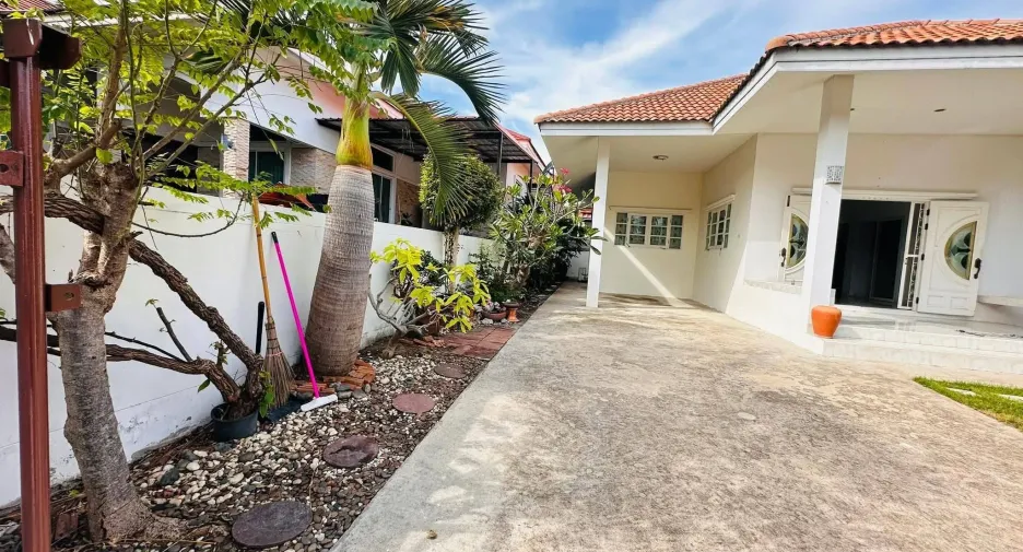 Haus zum Kauf mit 2 Zimmer in Cha Am, Phetchaburi