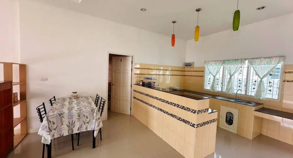 Haus zum Kauf mit 2 Zimmer in Cha Am, Phetchaburi