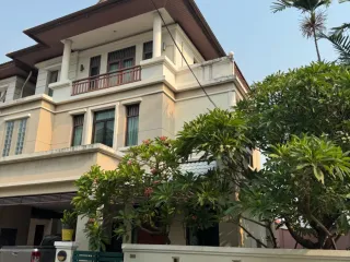 出售 和 出租 3 卧室 别墅 在 Wang Thong Lang, 曼谷