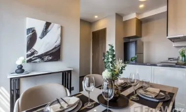 For rent 3 bedrooms condo in Watthana, Bangkok