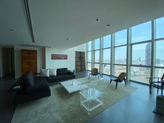 For sale 5 bedrooms condo in Sathon, Bangkok