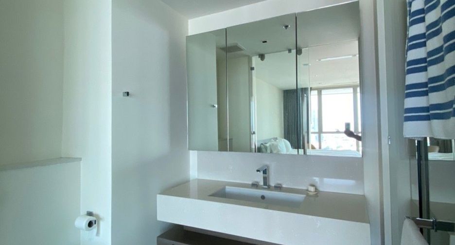 À vendre 5 chambres condo à Sathon, Bangkok