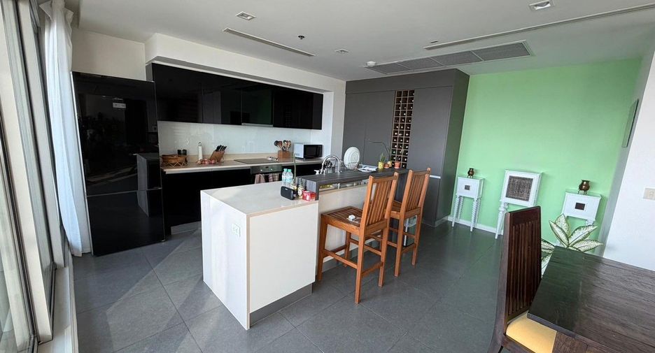 À vendre 5 chambres condo à Sathon, Bangkok