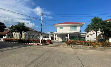 Casa en alquiler de 4 habitaciones en Mueang Chiang Mai, Chiang Mai