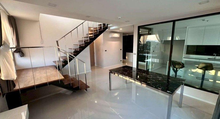 Wohnung zum Kauf mit 4 Zimmer in Mueang Chiang Mai, Chiang Mai