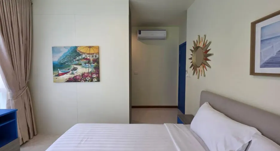 For rent 2 bedrooms condo in Mueang Phuket, Phuket