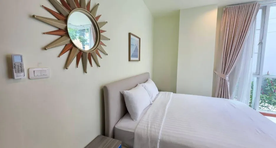For rent 2 bedrooms condo in Mueang Phuket, Phuket