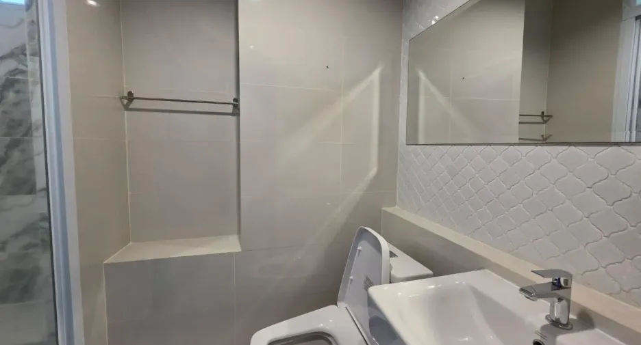 For rent 2 bedrooms condo in Mueang Phuket, Phuket