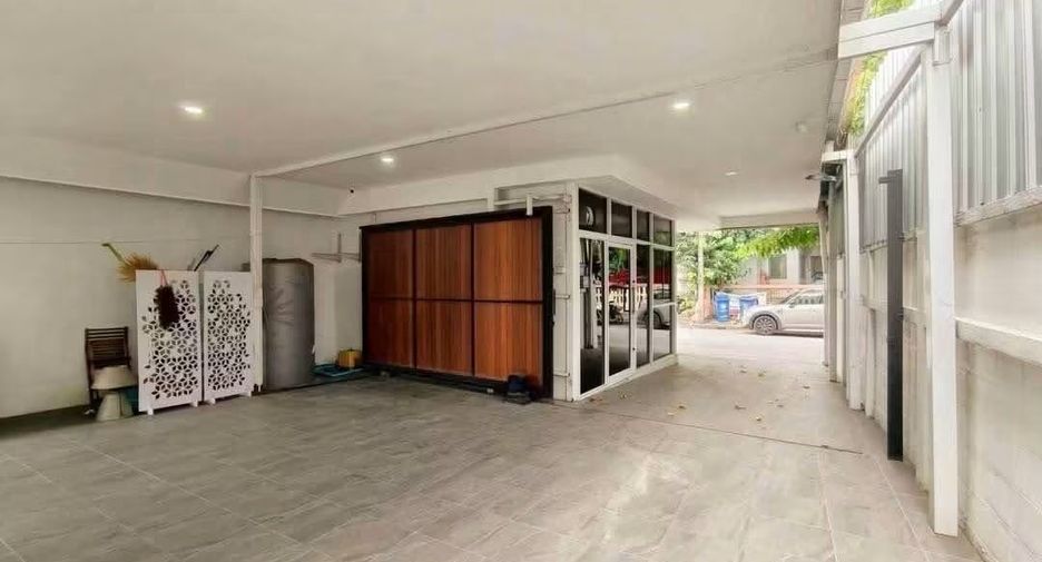 Haus zum Kauf und zur Miete mit 3 Zimmer in Mueang Chiang Mai, Chiang Mai