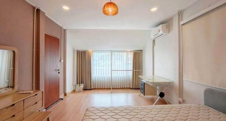 Haus zum Kauf und zur Miete mit 3 Zimmer in Mueang Chiang Mai, Chiang Mai